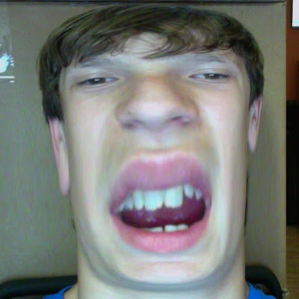 Meet your Posher, Dominic